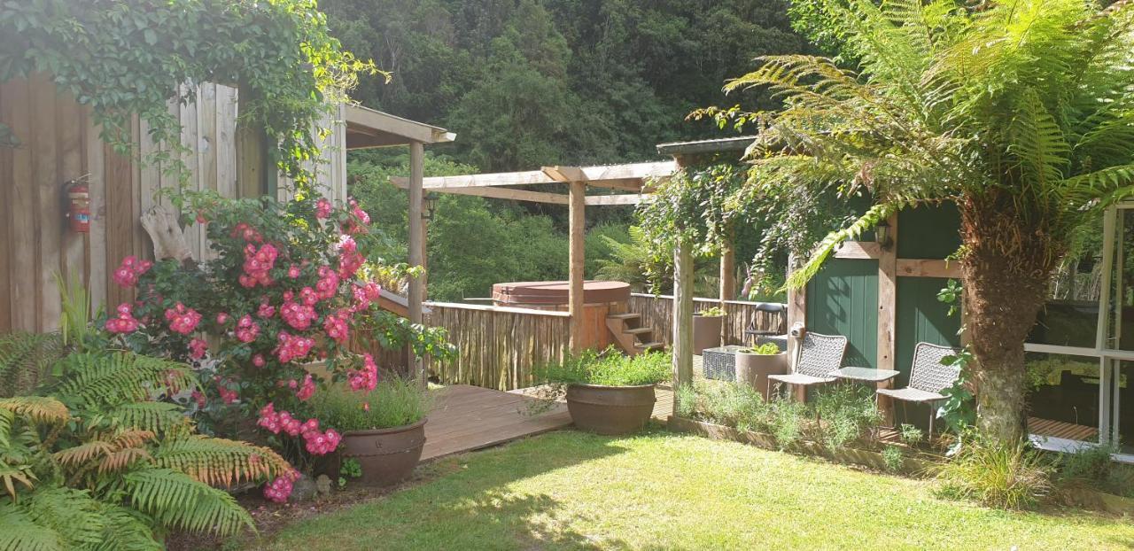 Blackfern Lodge Waimiha Bagian luar foto